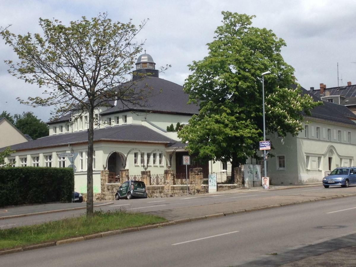Apartment Im Ballhaus Neuhilbersdorf *